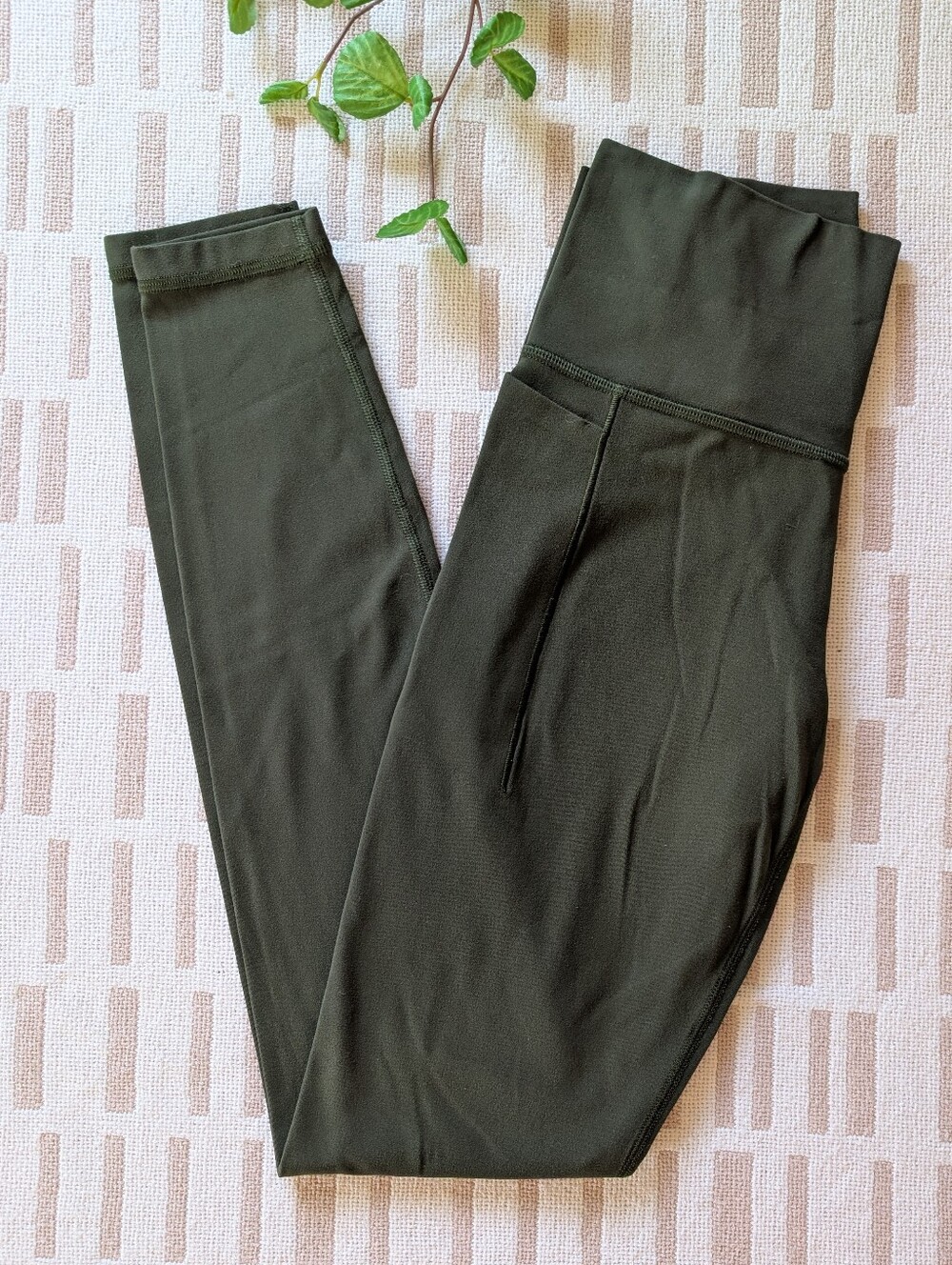 Athleta | Small Tall | Transcend Stash Tight